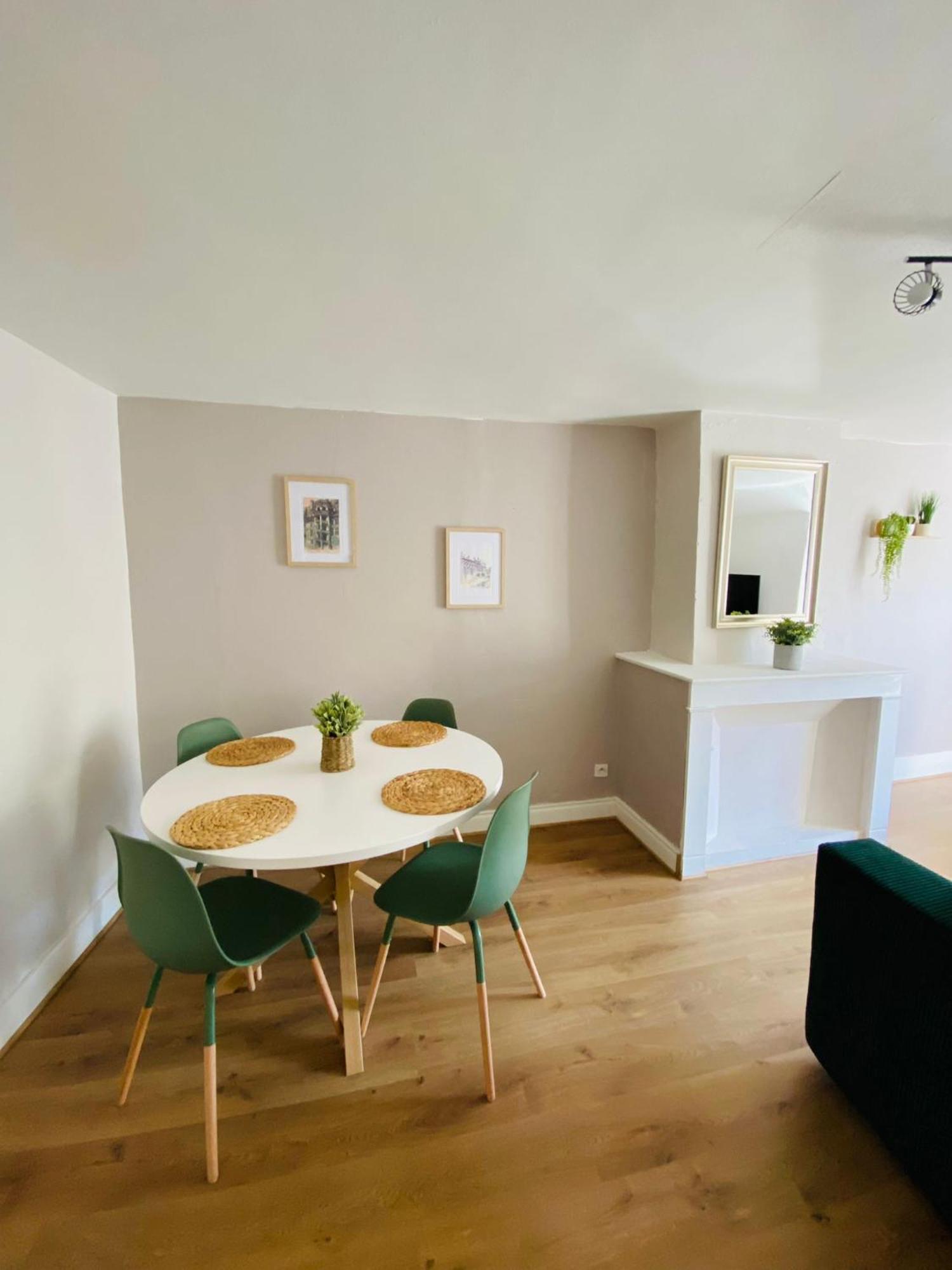 Au Coeur De Blois Apartment Екстериор снимка